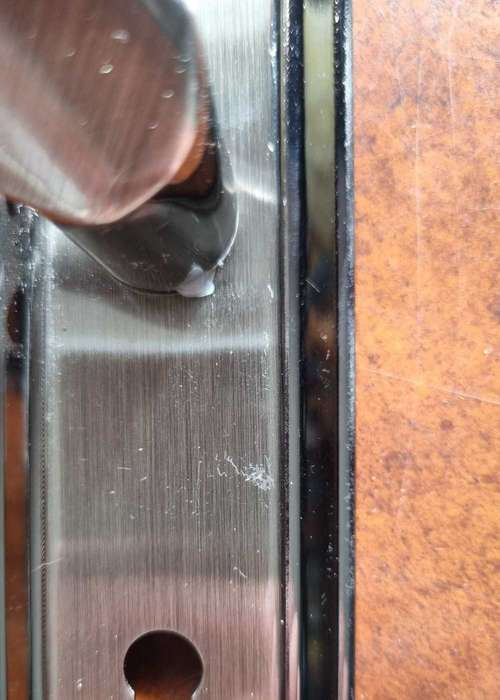 Dortello lockset with door handles