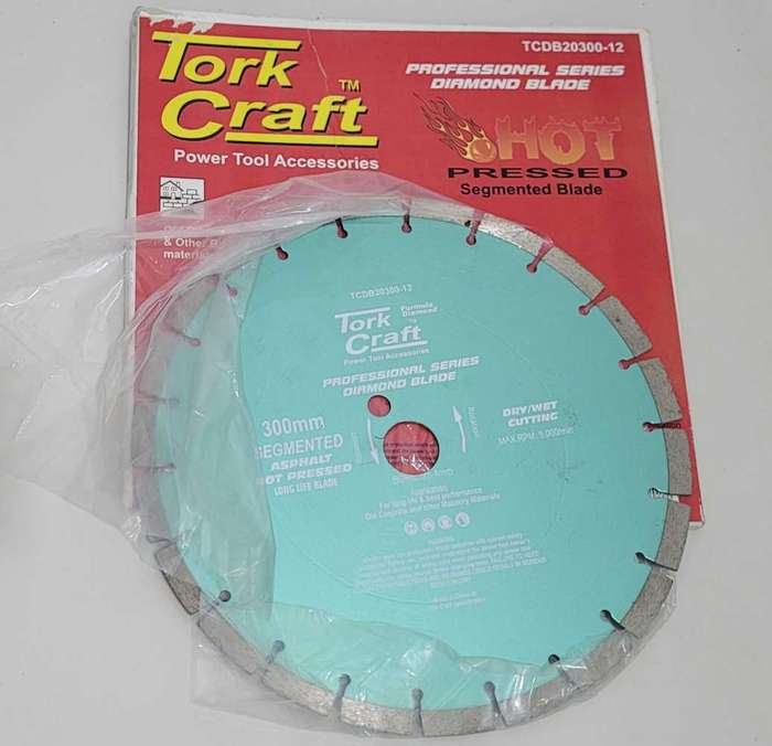 Tork Craft Segmented Hot Pressed Diamond Blade TCDB20300-12 ( BID PER PIECE)!!