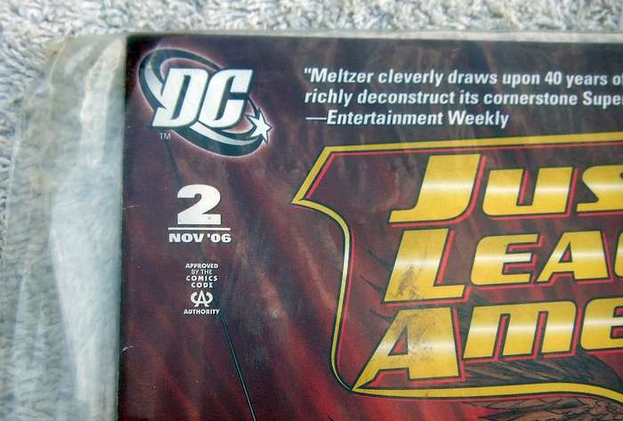 2006 DC COMICS - JUSTICE LEAGUE OF AMERICA #2