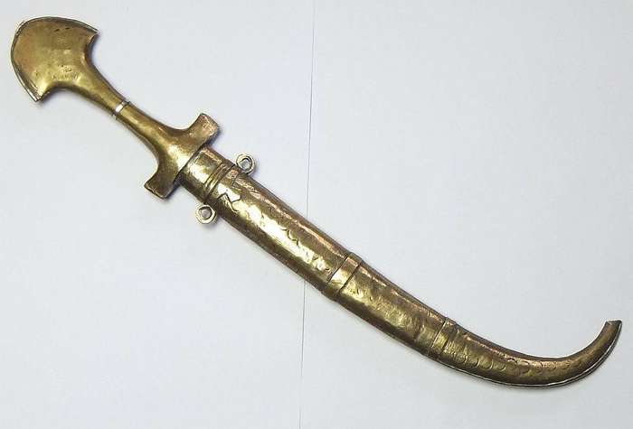 A large vintage Turkish dagger with detailed sheath in display condition