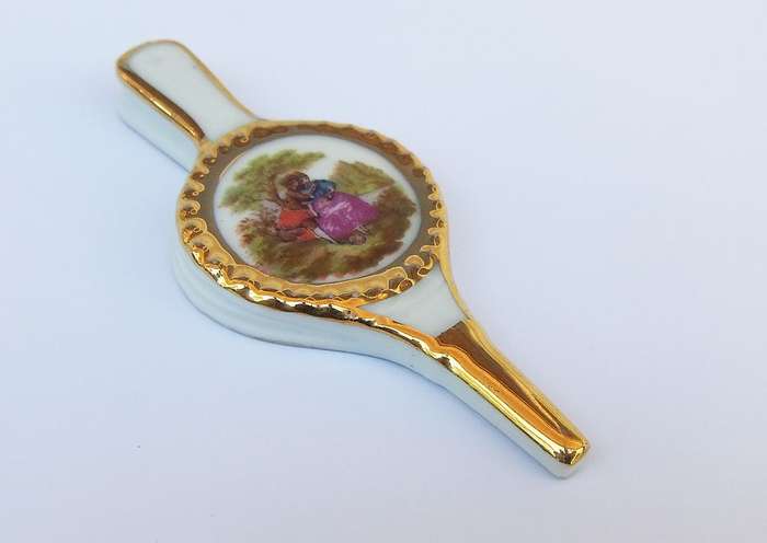 A CHARMING VINTAGE PORCELAIN PAIR OF BELLOWS BY WELL KNOWN FRENCH MAKER LIMOGES