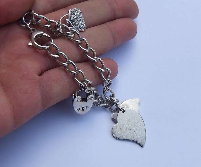Sterling Silver Charm Bracelet with Designer Charm - Good Quality Piece
