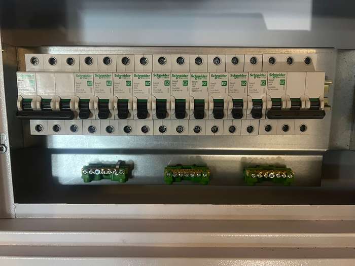 Distribution Board box with Breakers 10 way