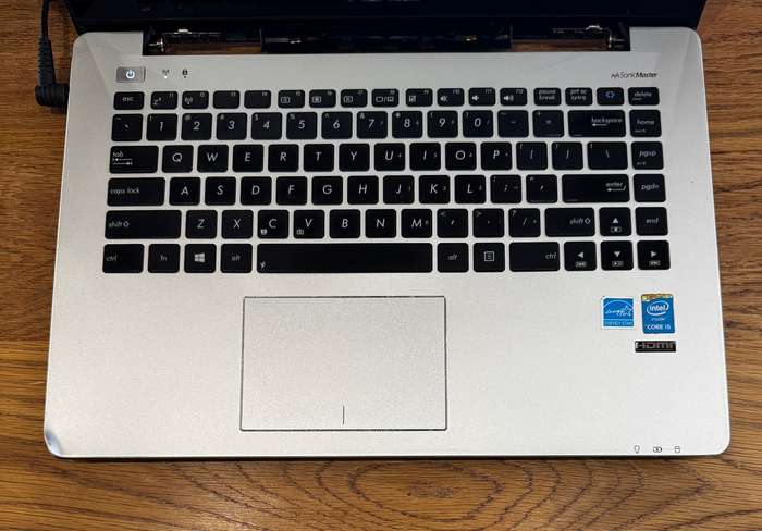 ASUS VivoBook S451L 14", Intel Core i5 4200U 2.30GHz, 8GB DDR3 RAM, 750GB HDD