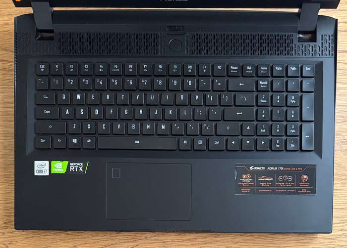 Gigabyte AORUS 17G XC 17.3", Intel Core i7-10870H 2.20GHz, RTX 3070, 8GB Ram, 512GB SSD, READ BELOW!