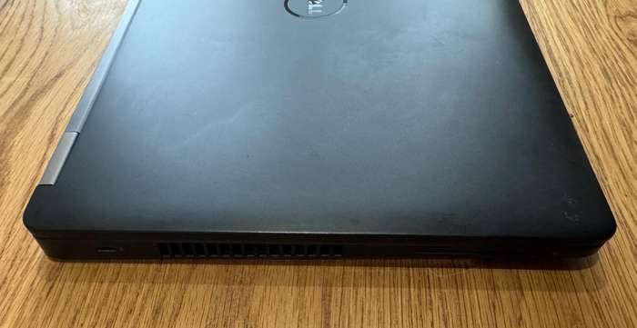Dell Precision 3510 15.6", Intel Xeon E3-1505M 2.80GHz, 16GB RAM, PLEASE READ!!!