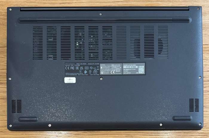 ASUS VivoBook 15 15.6", AMD Ryzen 7 7730U 2.00Ghz, 16GB RAM, 500GB SSD, VERY GOOD CONDITION!!!