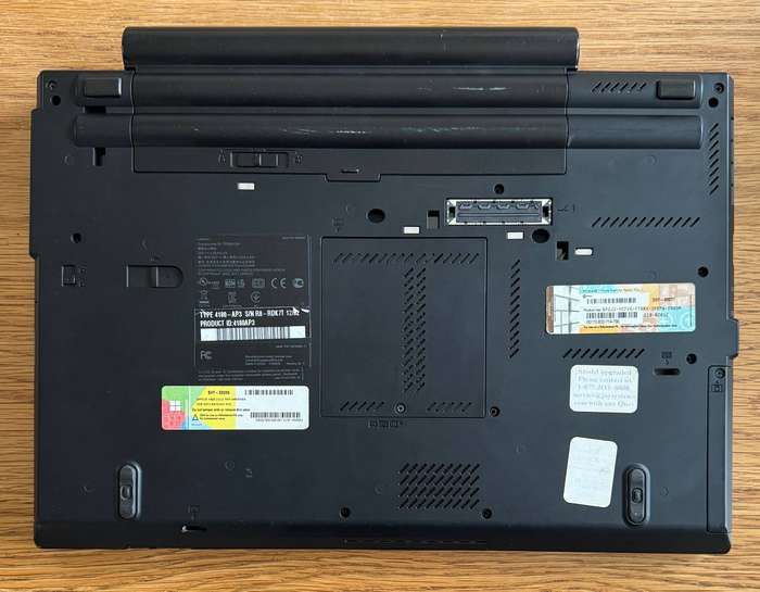 Lenovo ThinkPad T420 14", Intel Core i5-2520M 2.50GHz, 8GB RAM, 256GB HDD