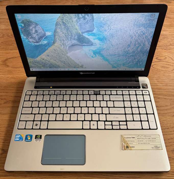 PB Easy Note TX86 15.6",GT420M 1GB VRAM , Intel Core i5-460M 2.53GHz, 4GB RAM, 500GB HDD, READ!!!