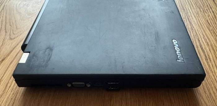 Lenovo ThinkPad T420 14", Intel Core i5-2520M 2.50GHz, 10GB RAM, 256GB SSD