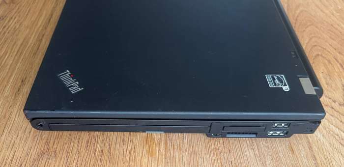 Lenovo ThinkPad T420 14", Intel Core i5-2520M 2.50GHz, 10GB RAM, 256GB SSD