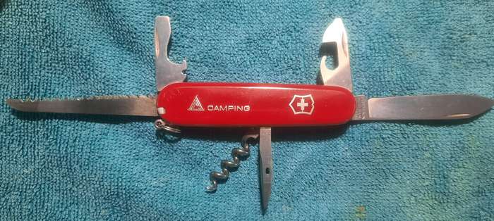 Victorinox - Camper with Red Scales Camping Logo