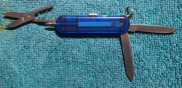 Swiss Army Knife .Victorinox- Signature Blue Translucent  Scales  58 mm with pen