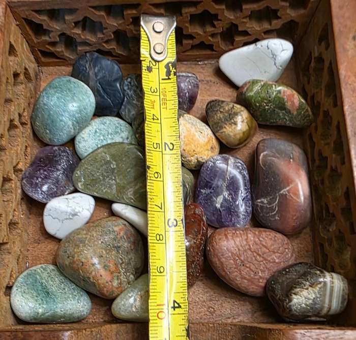 Tumble Stone and Crystals (04)  |  294 GRAMS |