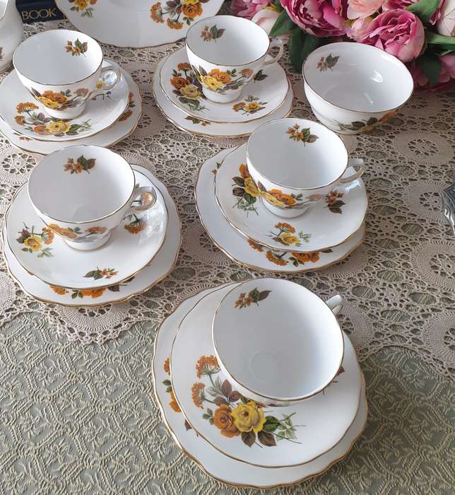 Queen Ann Tea Set