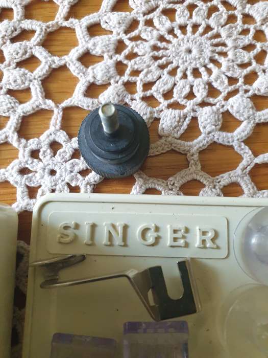SINGER SEWING ACCESORIES