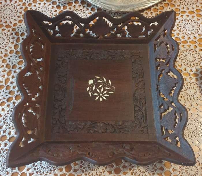 ORIGINAL VINTAGE 1970'S/80'S HAND CARVED FRUIT BOWL REAL WOOD WITH FLOWER INLAY