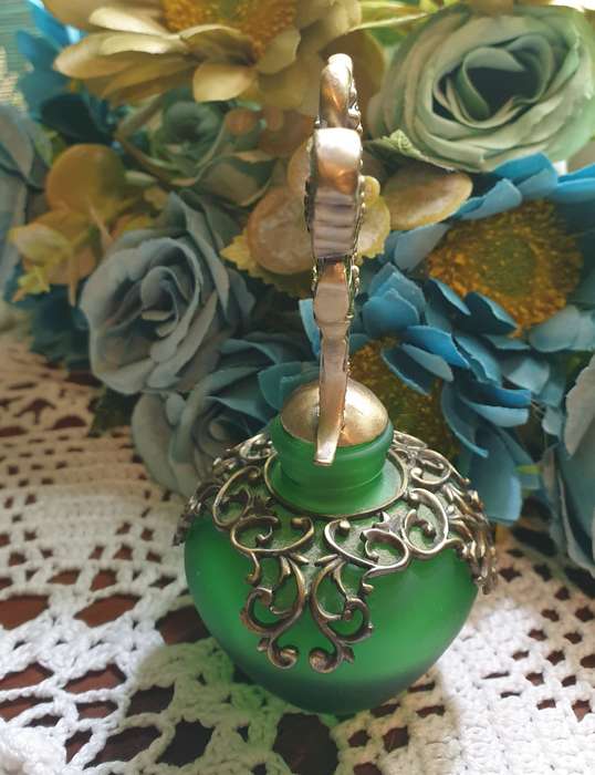 PERFUME bottle - Filigree Bras top Butterfly*STUNNING* work of Art