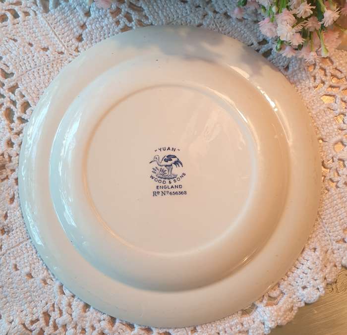 Wood & Sons "Yuan" Blue and White china Wall Plate