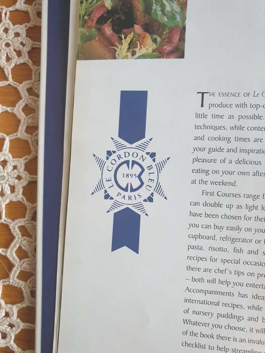 Le Cordon Bleu Quick Classics Book by Jeni Wright