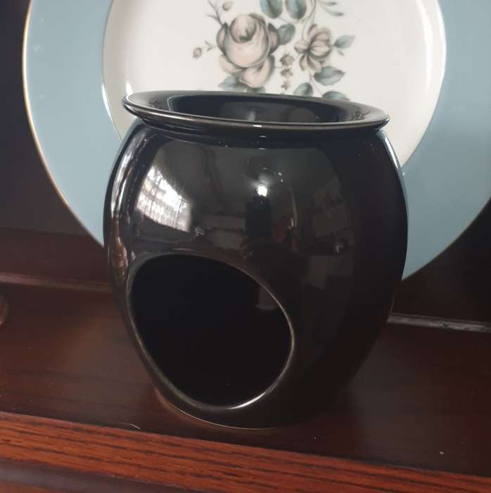 CERAMIC BLACK CANDLE BURNER