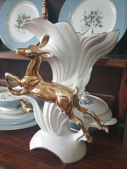 VINTAGE ITALIAN DEER ORNAMENT VASE | 24 CT GOLD | 01