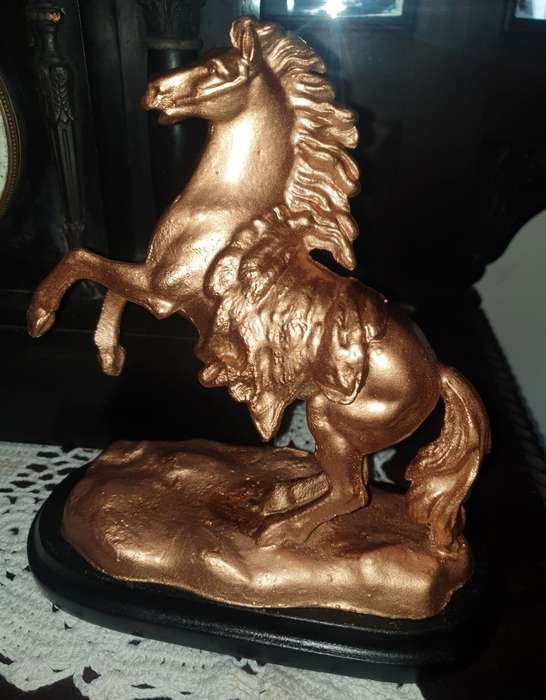 Stunning Vintage Cast metal Horse figurine
