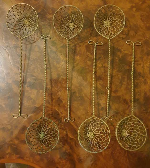 Metal Mesh Spoon Scoop Wire Strainer Fried Food Egg Lift | Brass |