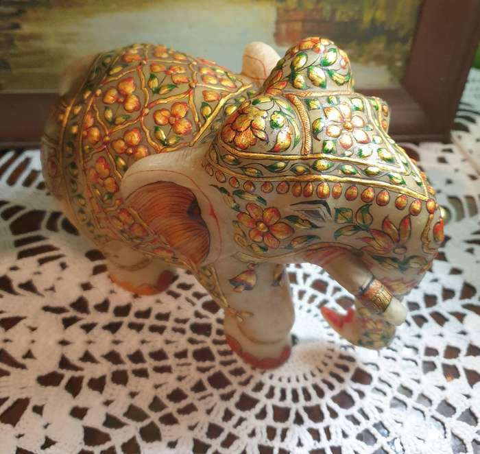 Hand-Painted Marble Elephant - A Masterpiece of Artistry on Stone |02|