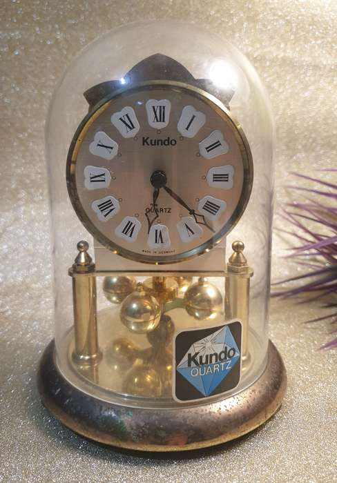 Kundo  Anniversary Clock Quartz Roman Numerals Plastic Dome