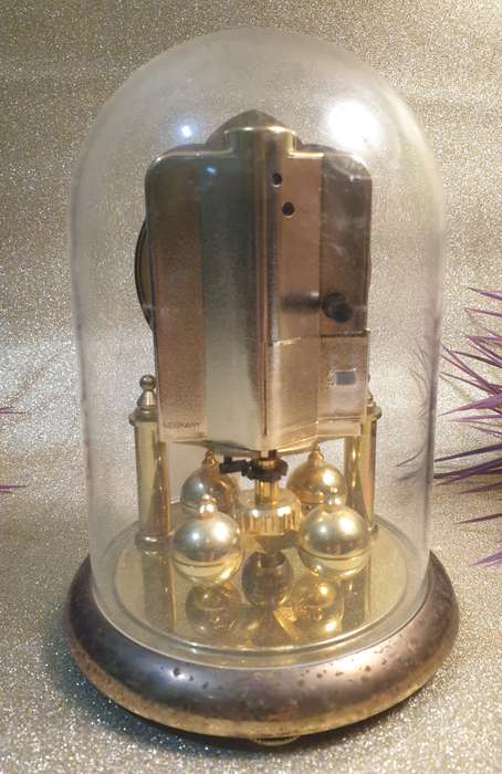 Kundo  Anniversary Clock Quartz Roman Numerals Plastic Dome