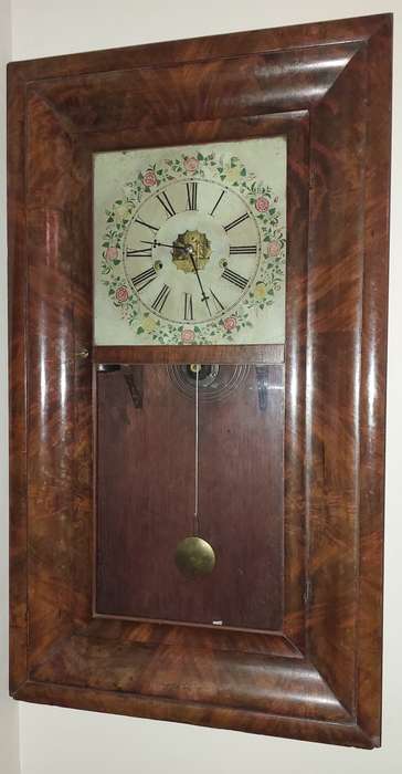 1835 American "OGEE" clock 80 cm tall