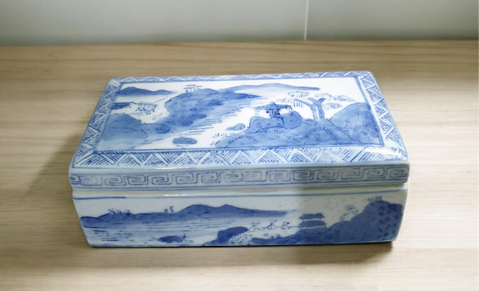 Japanese Porcelain Box | Underglaze Blue & White | 20 x 10 x 6.5 cm