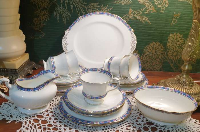 PARAGON TEA SET  | RD. No. 744170 | SET OF 20 PIECES |