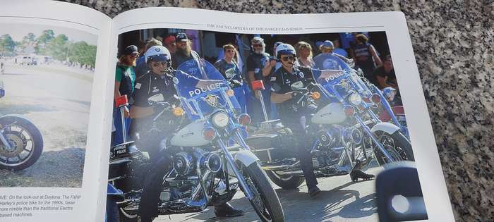 Encyclopedia of Harley Davidson