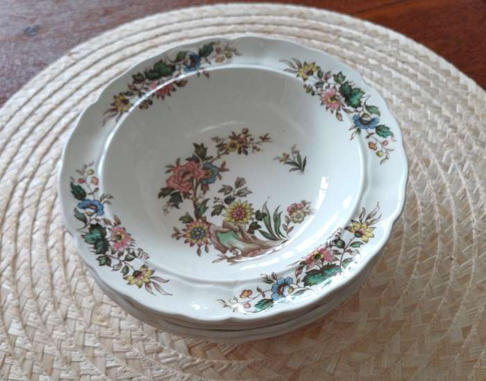 Lorraine by Grindley | 5 Small Bowls |