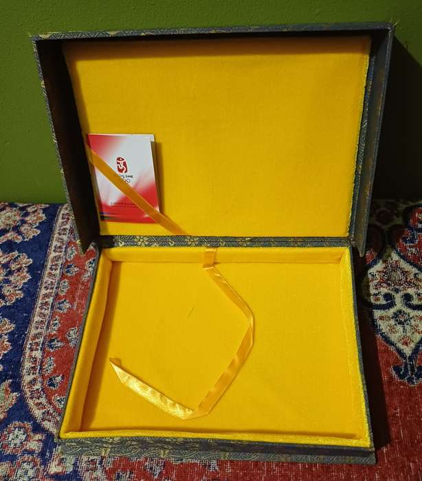 Chinese accordion book with  silk panels