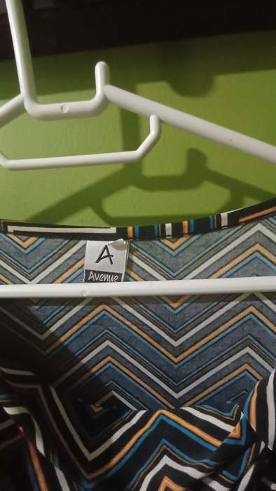 LADIES SUMMER TOP
