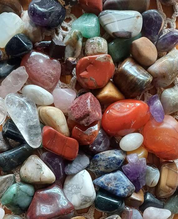 CRYSTALS | TUMBLED STONES |