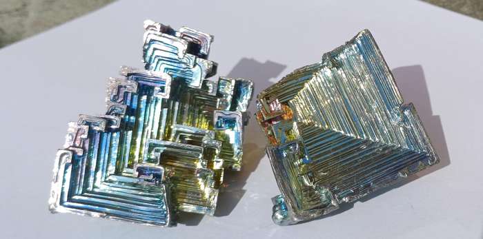 Bismuth cluster crystal rocks (SET)