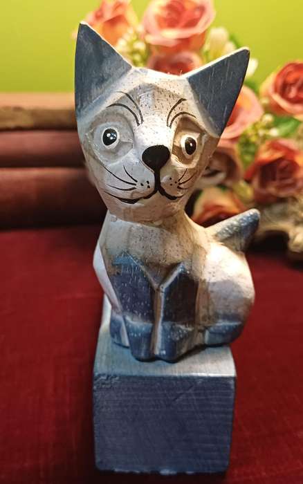 Carved Wood - Cat door stop
