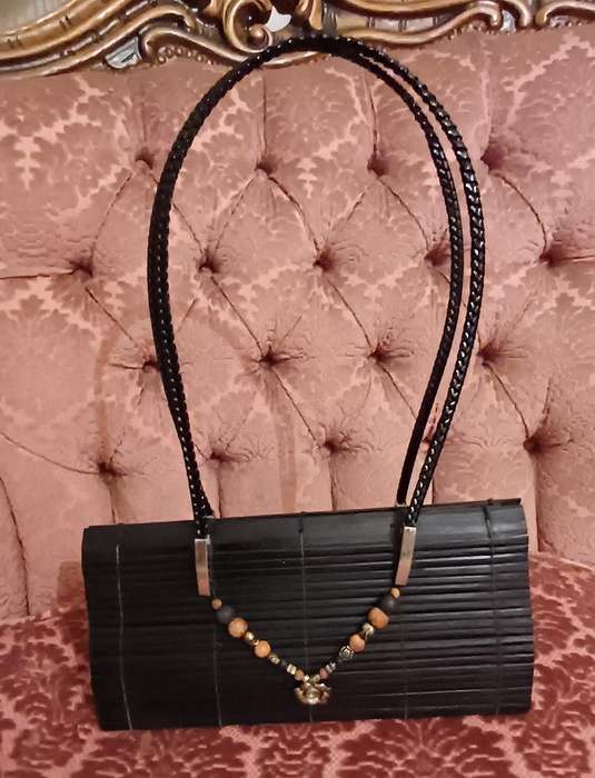 Natural Eco-Friendly Bamboo Handbag with Strap  Made in Thailand  31 x 10 x 44 including strap