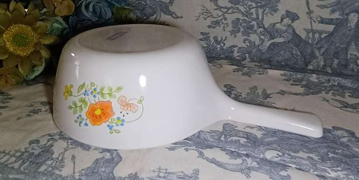 Corning Ware Wildflower Poppy Sauce Pan