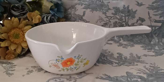Corning Ware Wildflower Poppy Sauce Pan