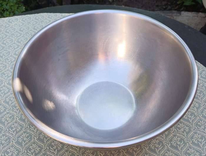 Large Heavy Aloe Stainless Steel Mixing Bowl