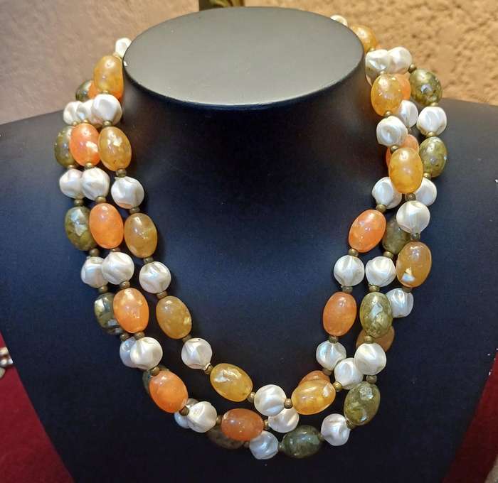 Vintage necklaces | 01 |