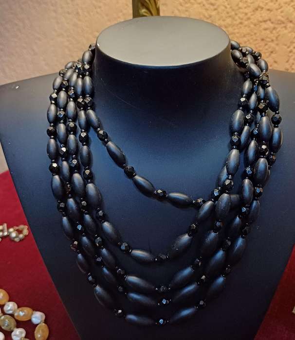 Vintage necklaces | 01 |