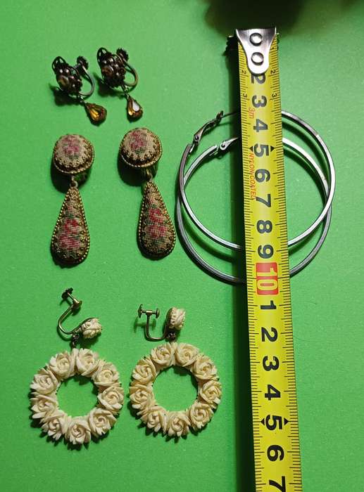 Vintage Costume Jewelry  | 11 |
