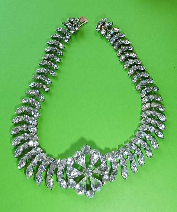 Vintage 1950's Rhinestone Necklace   | 16 |