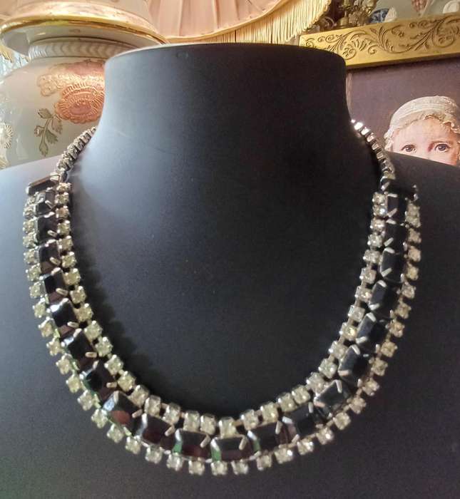 1950s Rhinestone & Black Jet Onyx Choker Necklace with Matching Bracelet   | 17 |